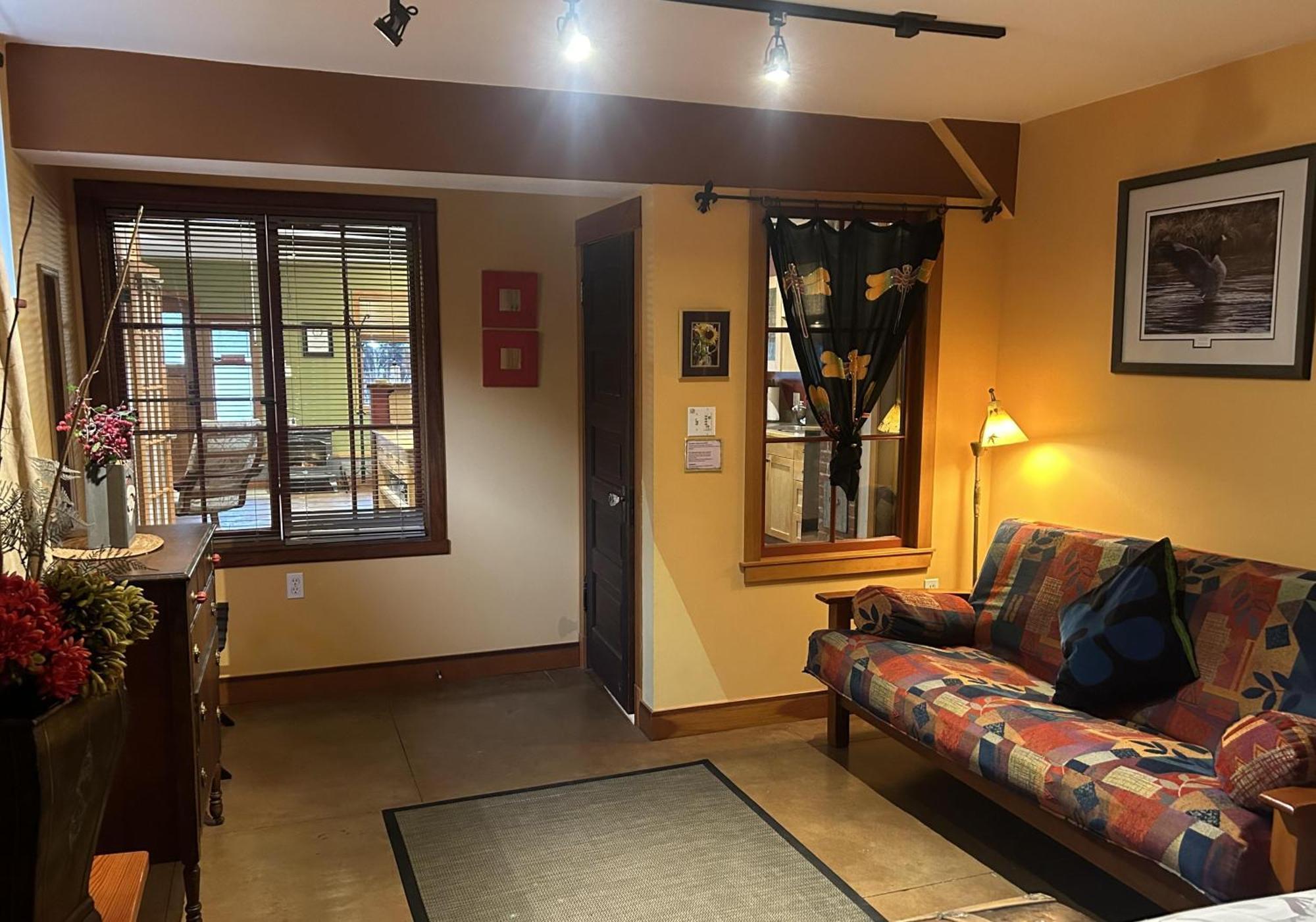 Mistisos Place Vacation Rentals Nelson Eksteriør billede